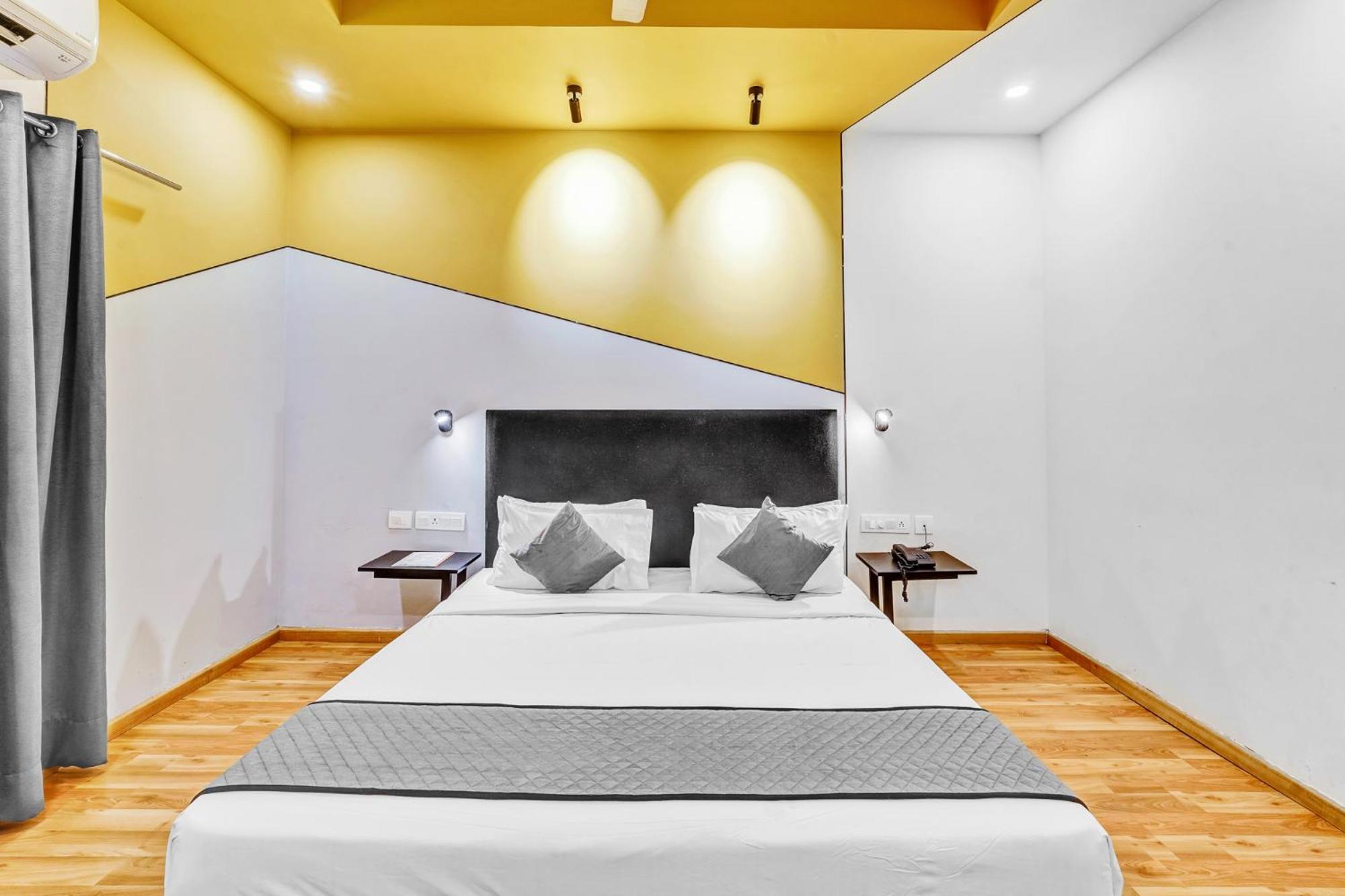 Hotel Upar Nungambakkam Nearby Us Consulate Apollo Hospital Sankara Nethralaya 3*