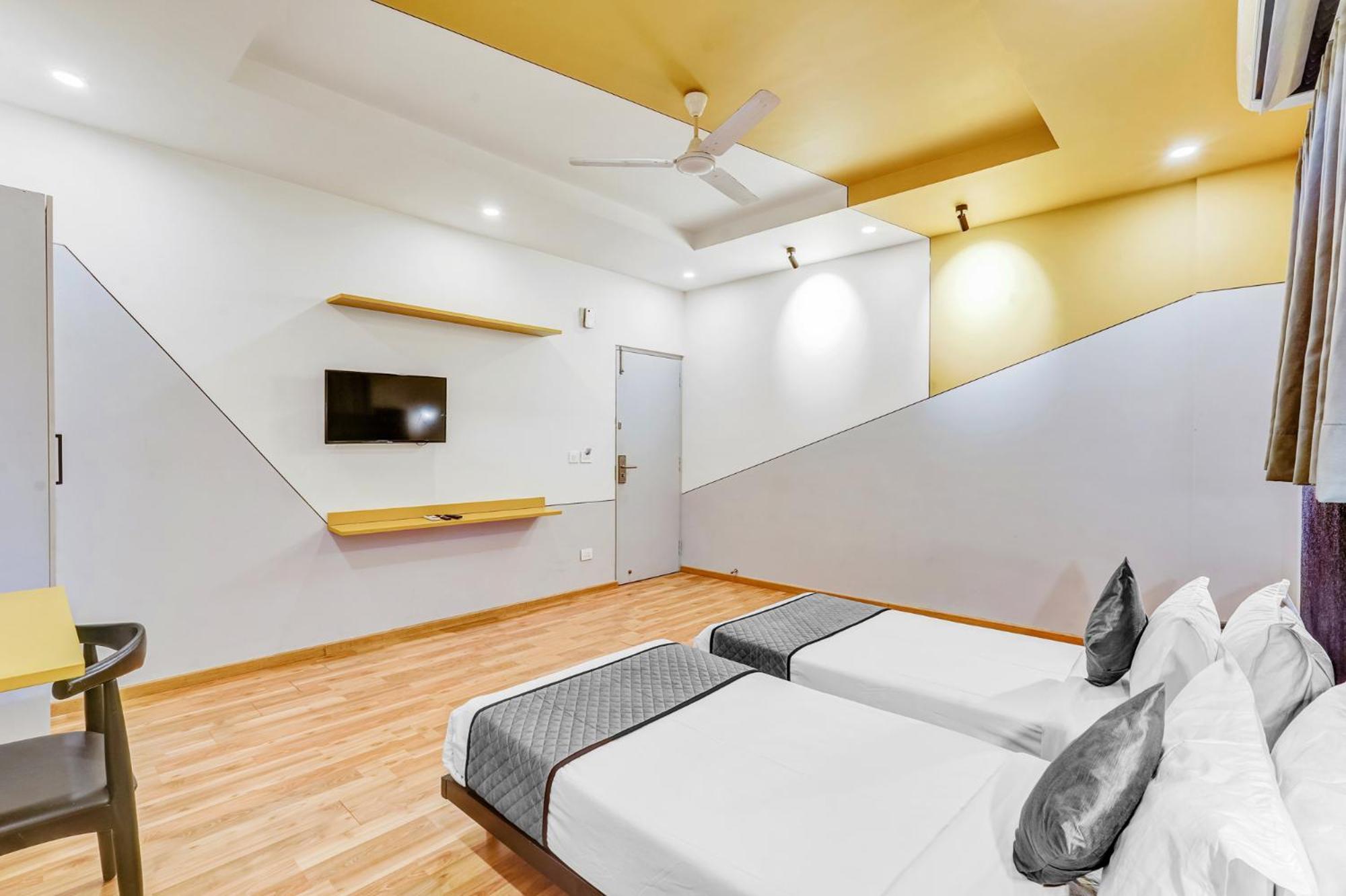 Upar Nungambakkam Nearby Us Consulate Apollo Hospital Sankara Nethralaya 3* Chennai